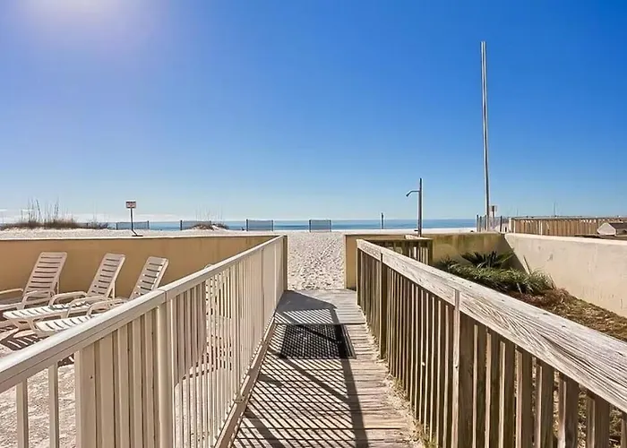 Clearwater 8b Holiday home *